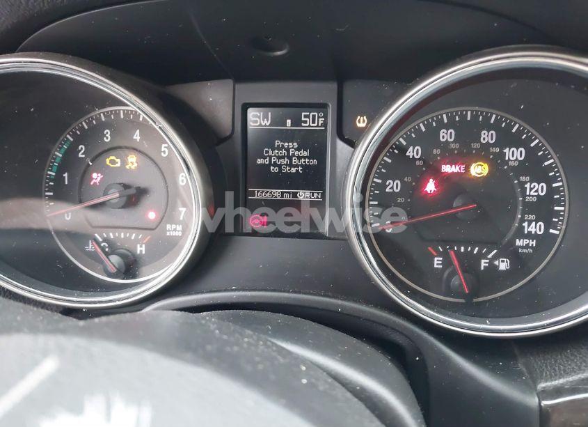 Photo 7 of 2013 Jeep Grand CHEROKEE LAREDO (VIN 1C4RJFAG8DC537111)