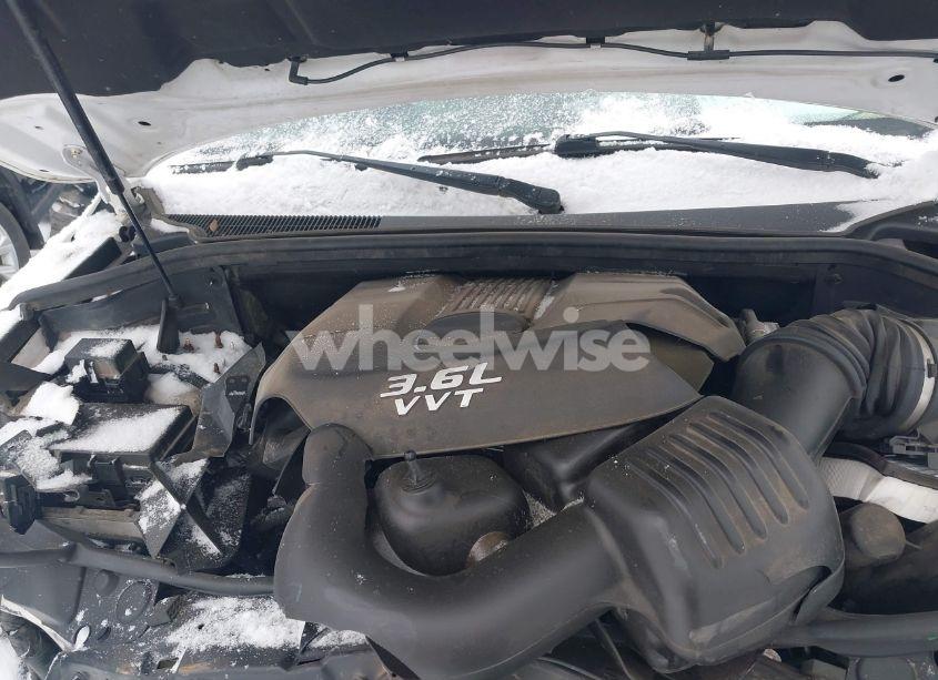 Photo 10 of 2013 Jeep Grand CHEROKEE LAREDO (VIN 1C4RJFAG8DC560114)