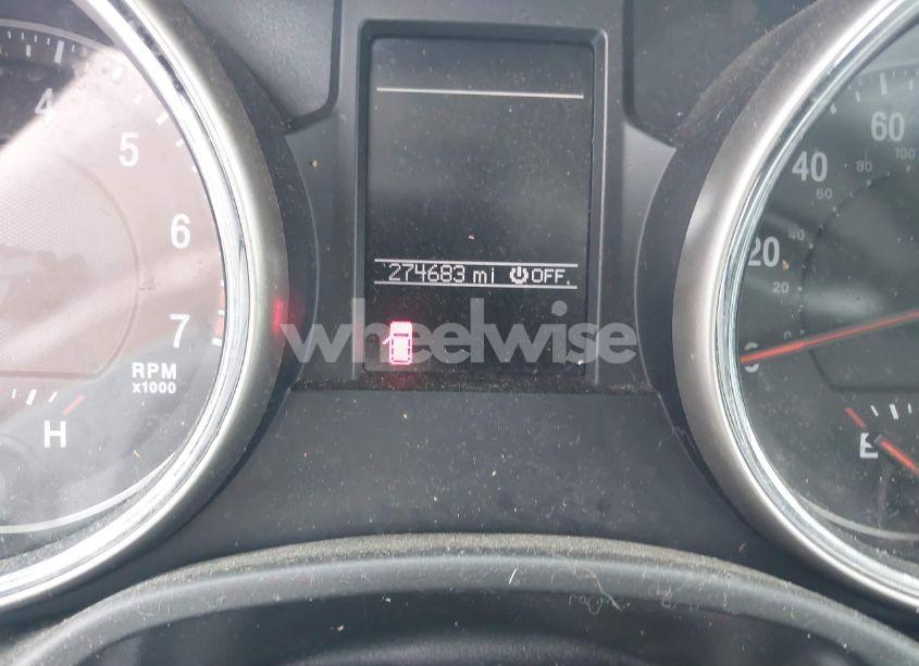 Photo 7 of 2013 Jeep Grand CHEROKEE LAREDO (VIN 1C4RJFAG8DC560114)