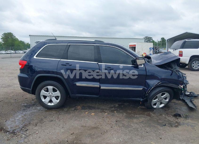 Photo 13 of 2013 Jeep Grand CHEROKEE LAREDO (VIN 1C4RJFAG8DC560260)