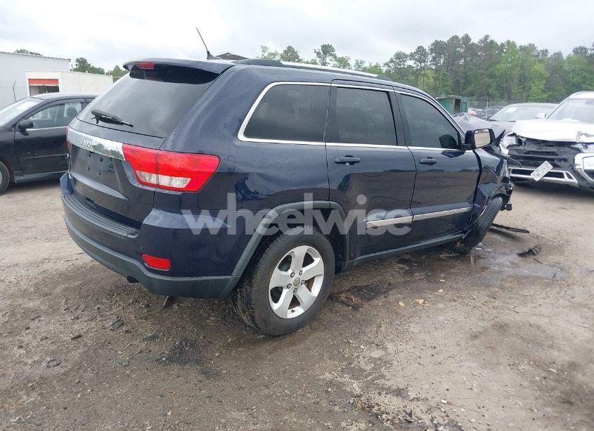 Photo 4 of 2013 Jeep Grand CHEROKEE LAREDO (VIN 1C4RJFAG8DC560260)