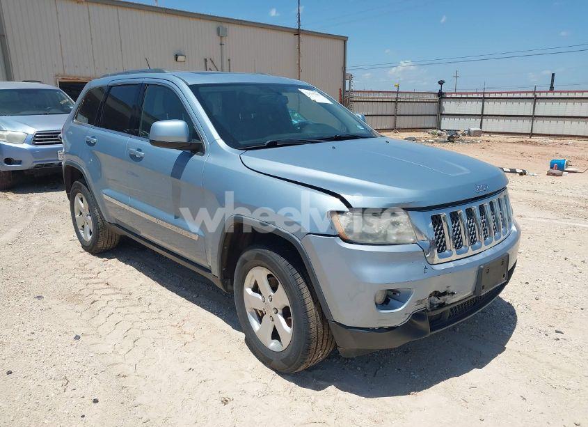 2013 Jeep Grand CHEROKEE LAREDO (VIN 1C4RJFAG8DC560551) main photo