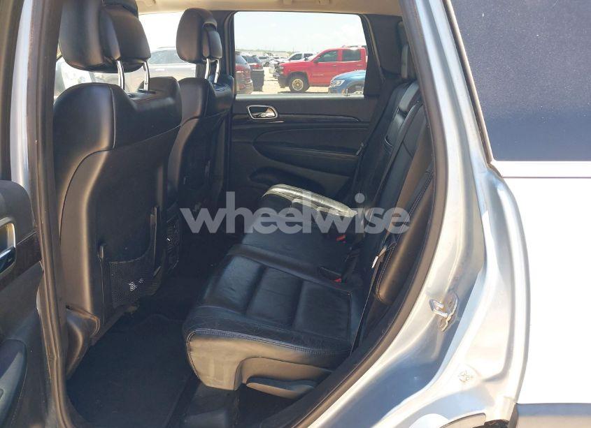 Photo 8 of 2013 Jeep Grand CHEROKEE LAREDO (VIN 1C4RJFAG8DC560551)