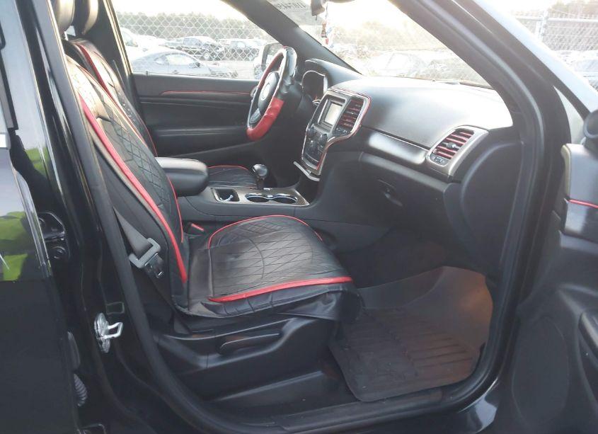 Photo 5 of 2014 Jeep Grand CHEROKEE LAREDO (VIN 1C4RJFAG8EC163987)