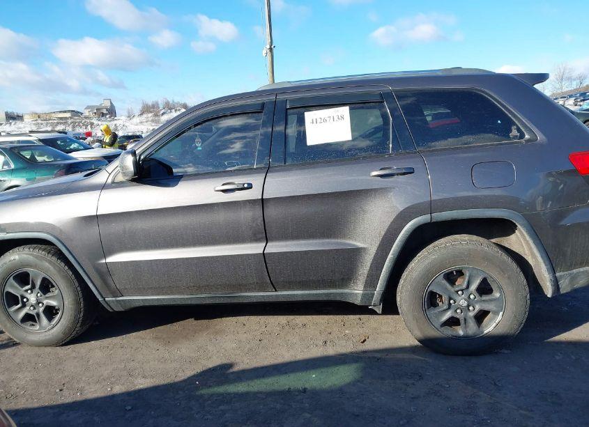 Photo 14 of 2014 Jeep Grand CHEROKEE LAREDO (VIN 1C4RJFAG8EC214355)
