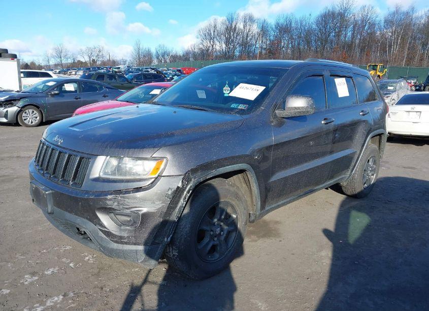 Photo 2 of 2014 Jeep Grand CHEROKEE LAREDO (VIN 1C4RJFAG8EC214355)