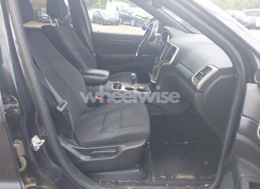 Photo 5 of 2014 Jeep Grand CHEROKEE LAREDO (VIN 1C4RJFAG8EC307828)