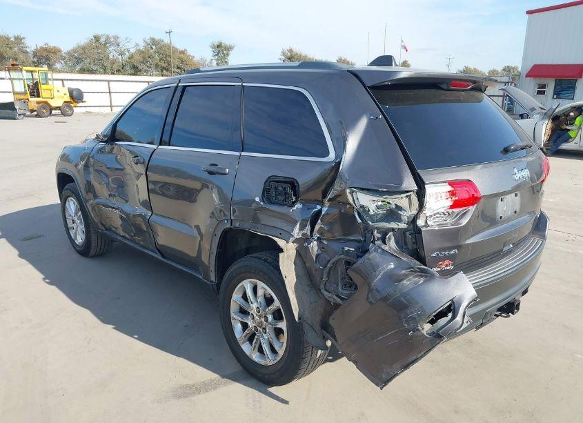 Photo 3 of 2015 Jeep Grand CHEROKEE LAREDO (VIN 1C4RJFAG8FC652939)