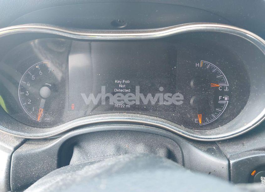 Photo 7 of 2016 Jeep Grand CHEROKEE LAREDO (VIN 1C4RJFAG8GC317374)