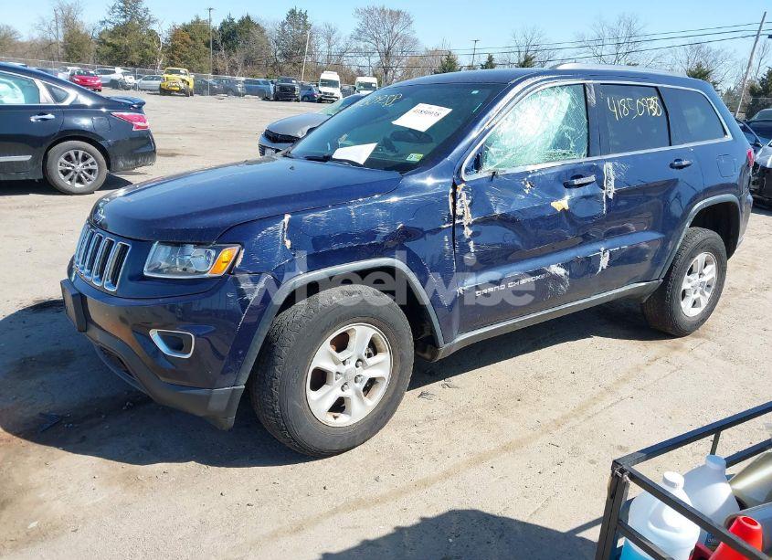 Photo 2 of 2016 Jeep Grand CHEROKEE LAREDO (VIN 1C4RJFAG8GC379289)