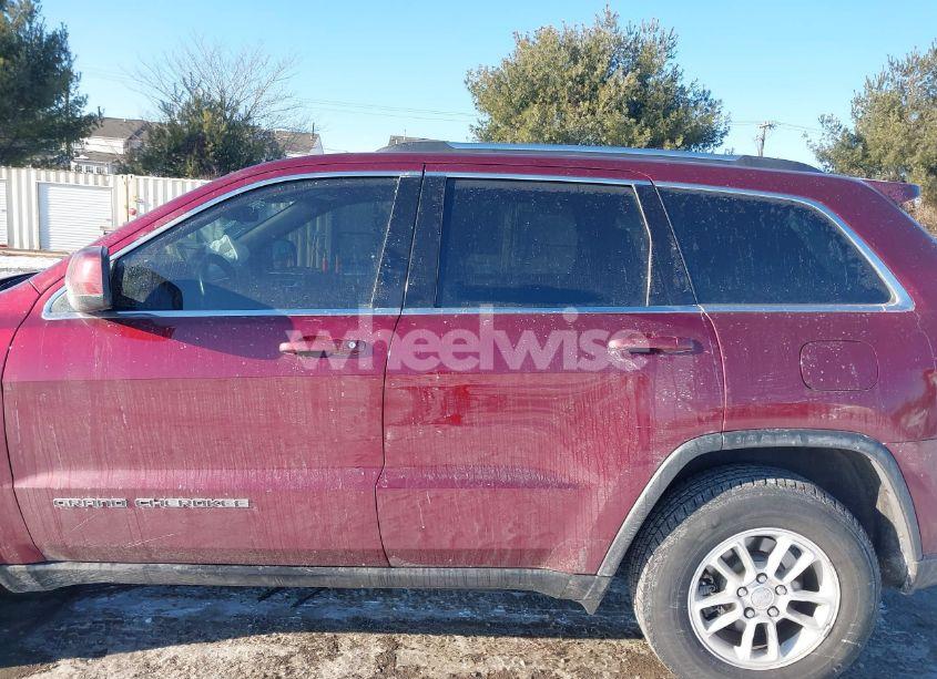 Photo 14 of 2018 Jeep Grand CHEROKEE LAREDO E 4X4 (VIN 1C4RJFAG8JC127274)