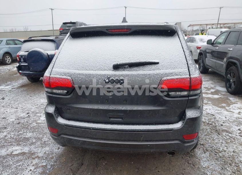 Photo 16 of 2018 Jeep Grand CHEROKEE ALTITUDE 4X4 (VIN 1C4RJFAG8JC135861)