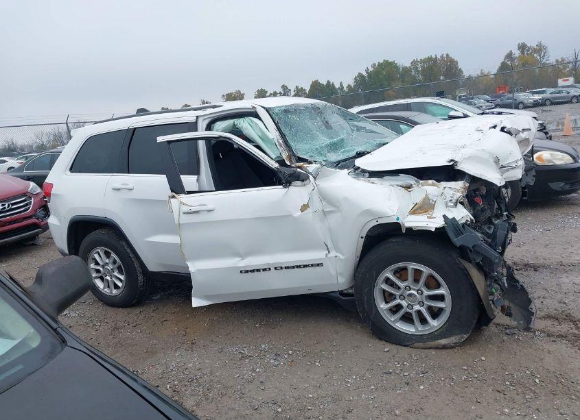 Photo 13 of 2018 Jeep Grand CHEROKEE LAREDO 4X4 (VIN 1C4RJFAG8JC166673)