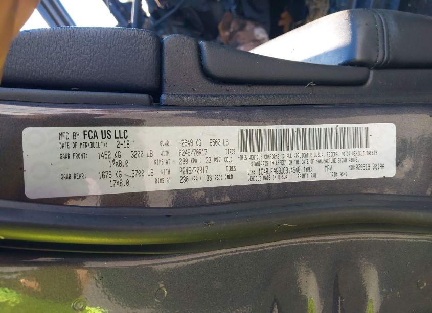 Photo 9 of 2018 Jeep Grand CHEROKEE LAREDO E 4X4 (VIN 1C4RJFAG8JC314546)