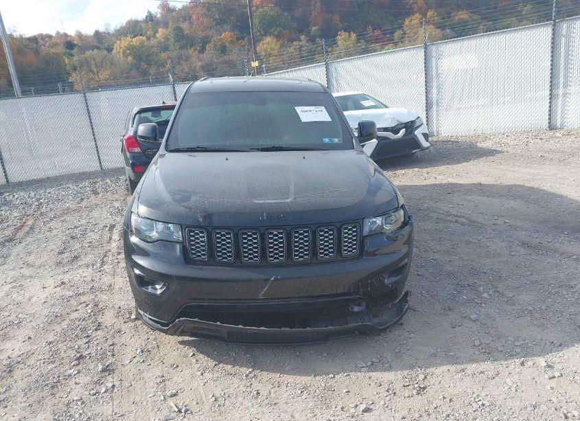 Photo 12 of 2018 Jeep Grand CHEROKEE ALTITUDE 4X4 (VIN 1C4RJFAG8JC391398)