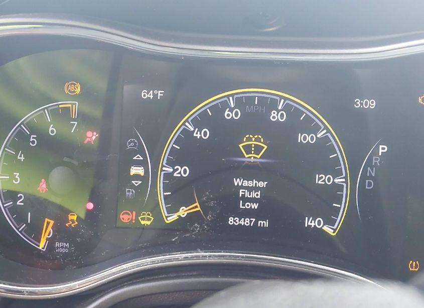 Photo 15 of 2018 Jeep Grand CHEROKEE ALTITUDE 4X4 (VIN 1C4RJFAG8JC391398)