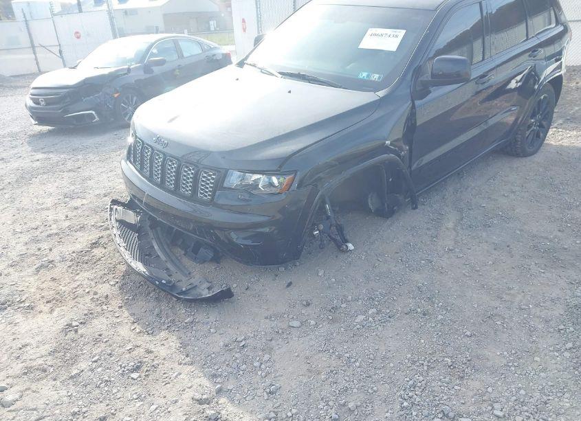 Photo 6 of 2018 Jeep Grand CHEROKEE ALTITUDE 4X4 (VIN 1C4RJFAG8JC391398)