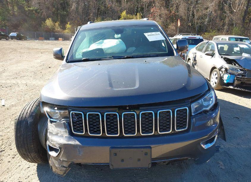 Photo 13 of 2018 Jeep Grand CHEROKEE LAREDO E 4X4 (VIN 1C4RJFAG8JC469680)