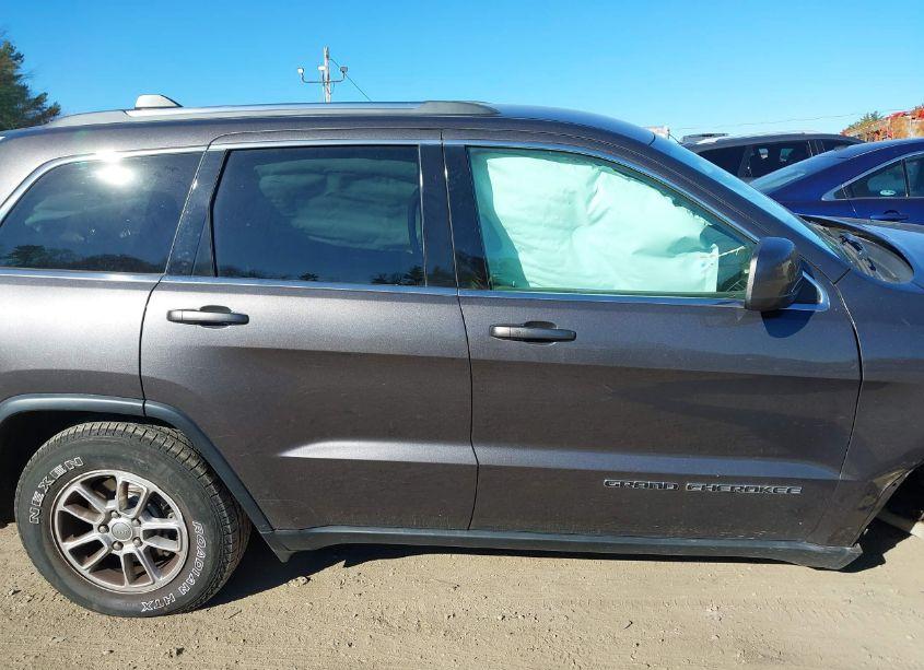 Photo 14 of 2018 Jeep Grand CHEROKEE LAREDO E 4X4 (VIN 1C4RJFAG8JC469680)