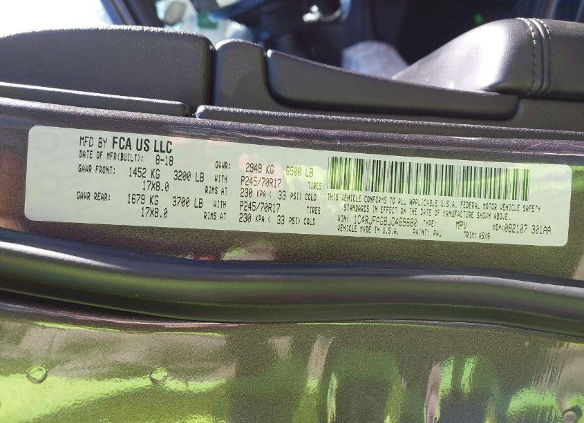 Photo 9 of 2018 Jeep Grand CHEROKEE LAREDO E 4X4 (VIN 1C4RJFAG8JC469680)