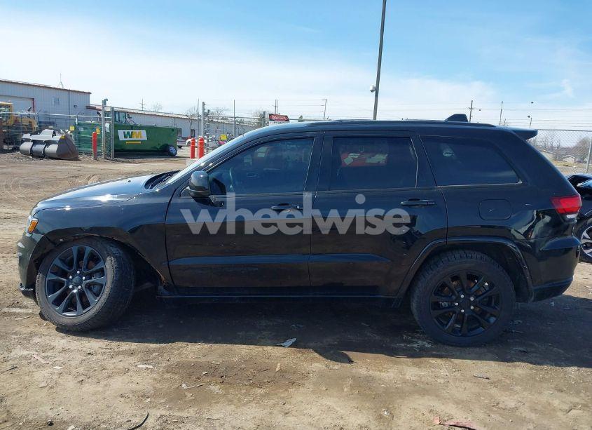 Photo 14 of 2019 Jeep Grand CHEROKEE ALTITUDE 4X4 (VIN 1C4RJFAG8KC601354)
