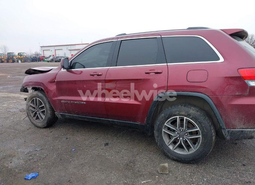 Photo 14 of 2019 Jeep Grand CHEROKEE LAREDO E 4X4 (VIN 1C4RJFAG8KC669301)