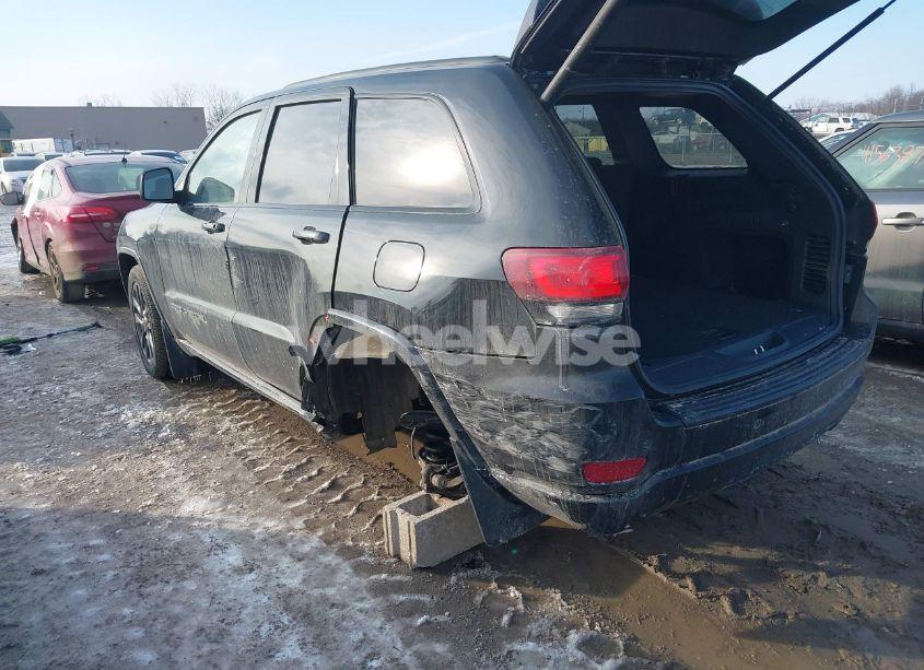 Photo 3 of 2019 Jeep Grand CHEROKEE ALTITUDE 4X4 (VIN 1C4RJFAG8KC677706)