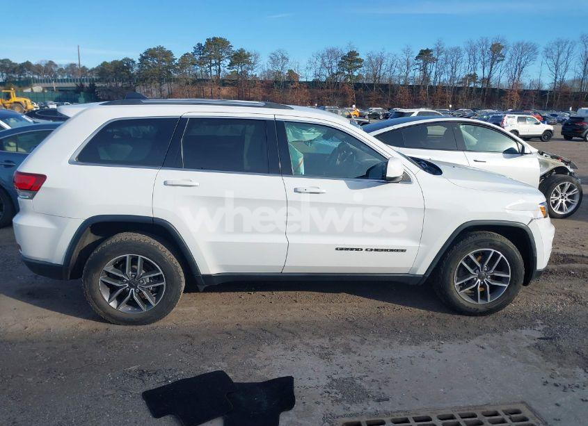 Photo 12 of 2020 Jeep Grand CHEROKEE LAREDO E 4X4 (VIN 1C4RJFAG8LC251029)