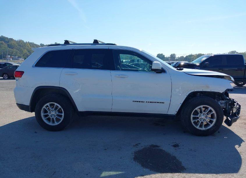 Photo 13 of 2020 Jeep Grand CHEROKEE LAREDO E 4X4 (VIN 1C4RJFAG8LC341300)