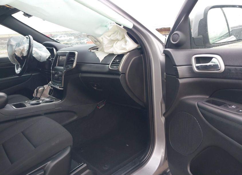 Photo 5 of 2021 Jeep Grand CHEROKEE LAREDO E 4X4 (VIN 1C4RJFAG8MC524536)