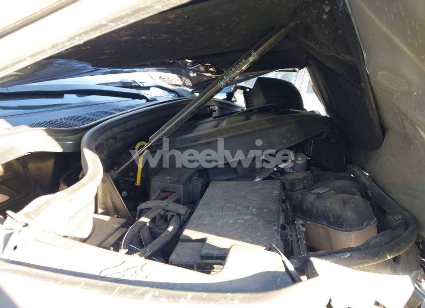 Photo 10 of 2021 Jeep Grand CHEROKEE LAREDO X 4X4 (VIN 1C4RJFAG8MC621977)