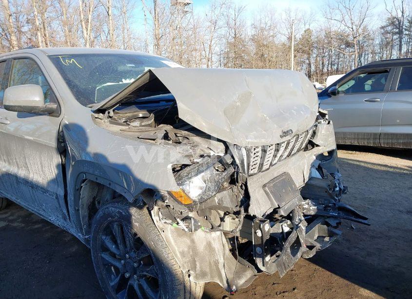 Photo 17 of 2021 Jeep Grand CHEROKEE LAREDO X 4X4 (VIN 1C4RJFAG8MC621977)