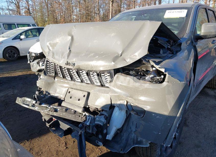 Photo 6 of 2021 Jeep Grand CHEROKEE LAREDO X 4X4 (VIN 1C4RJFAG8MC621977)