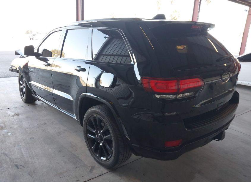 Photo 3 of 2021 Jeep Grand CHEROKEE LAREDO X 4X4 (VIN 1C4RJFAG8MC677241)