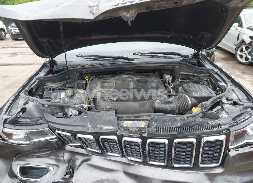 Photo 10 of 2021 Jeep Grand CHEROKEE LAREDO E 4X4 (VIN 1C4RJFAG8MC687140)