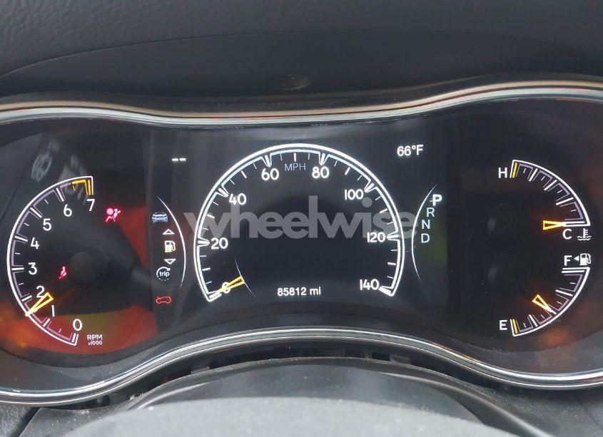 Photo 7 of 2021 Jeep Grand CHEROKEE LAREDO E 4X4 (VIN 1C4RJFAG8MC687140)