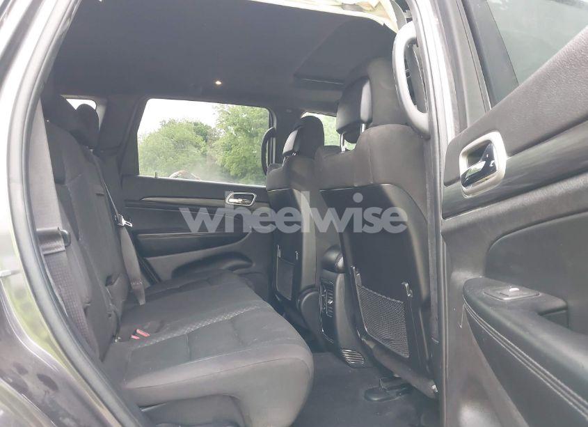 Photo 8 of 2021 Jeep Grand CHEROKEE LAREDO E 4X4 (VIN 1C4RJFAG8MC687140)