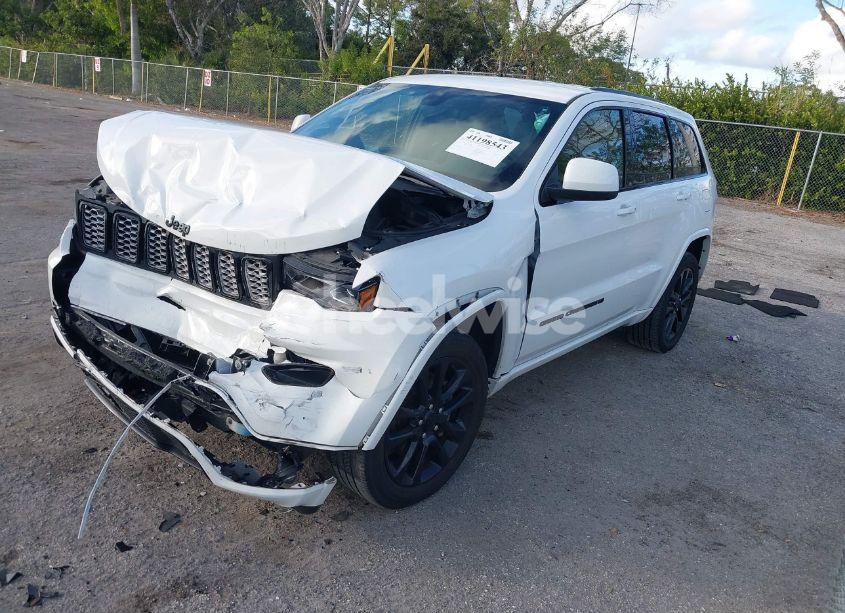 Photo 2 of 2022 Jeep Grand CHEROKEE WK LAREDO X 4X4 (VIN 1C4RJFAG8NC150575)