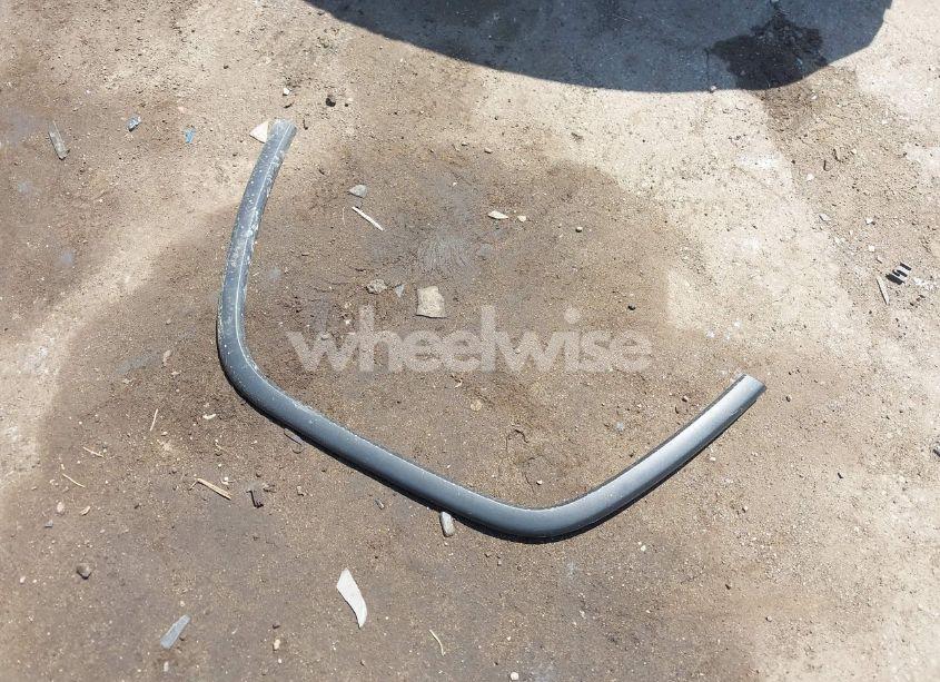 Photo 12 of 2012 Jeep Grand CHEROKEE LAREDO (VIN 1C4RJFAG9CC118814)