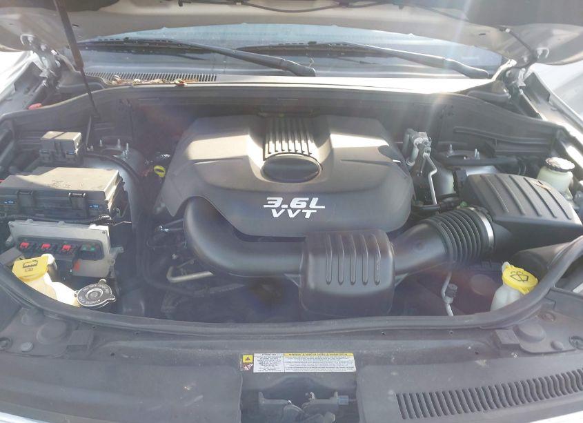 Photo 10 of 2012 Jeep Grand CHEROKEE LAREDO (VIN 1C4RJFAG9CC120711)