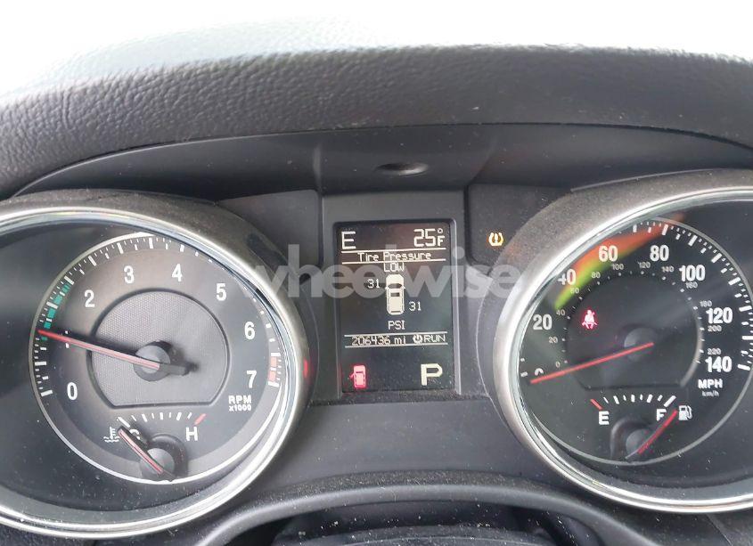 Photo 7 of 2012 Jeep Grand CHEROKEE LAREDO (VIN 1C4RJFAG9CC220582)