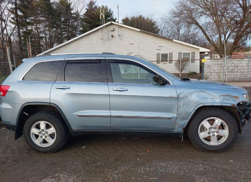 Photo 13 of 2012 Jeep Grand CHEROKEE LAREDO (VIN 1C4RJFAG9CC225913)
