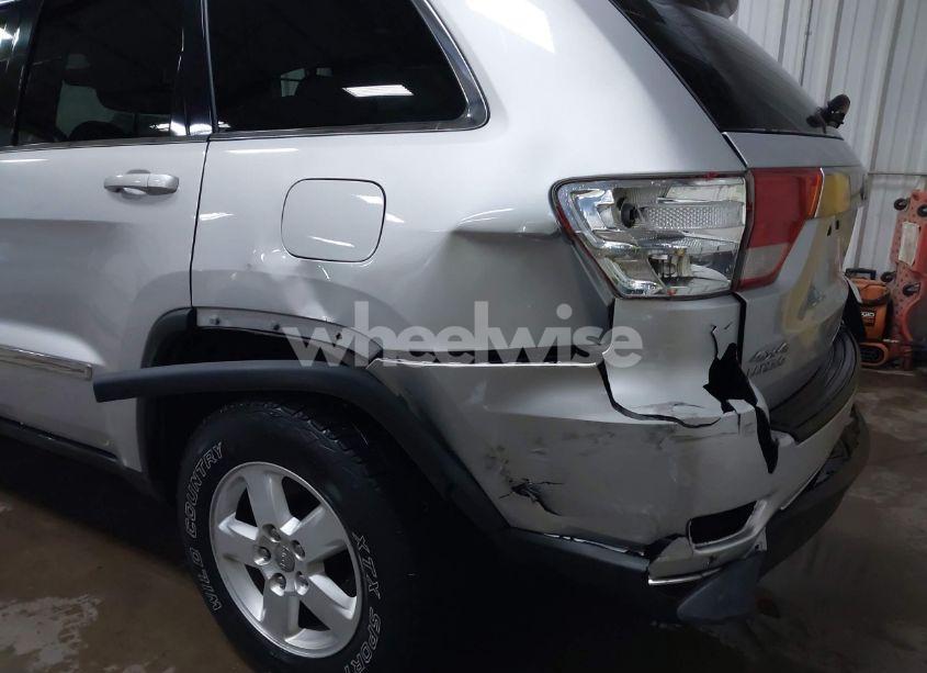 Photo 17 of 2012 Jeep Grand CHEROKEE LAREDO (VIN 1C4RJFAG9CC312243)