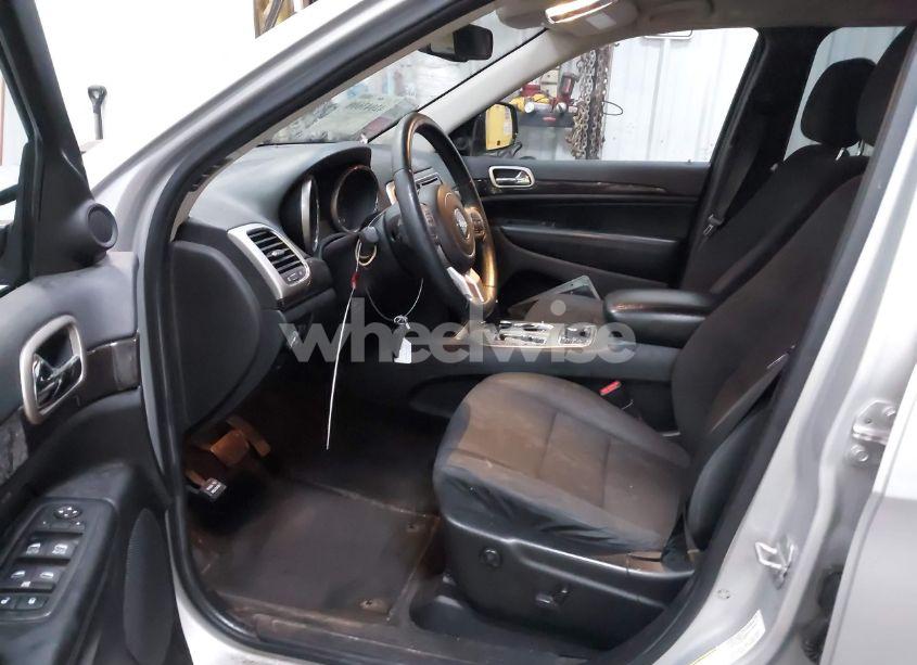 Photo 5 of 2012 Jeep Grand CHEROKEE LAREDO (VIN 1C4RJFAG9CC312243)