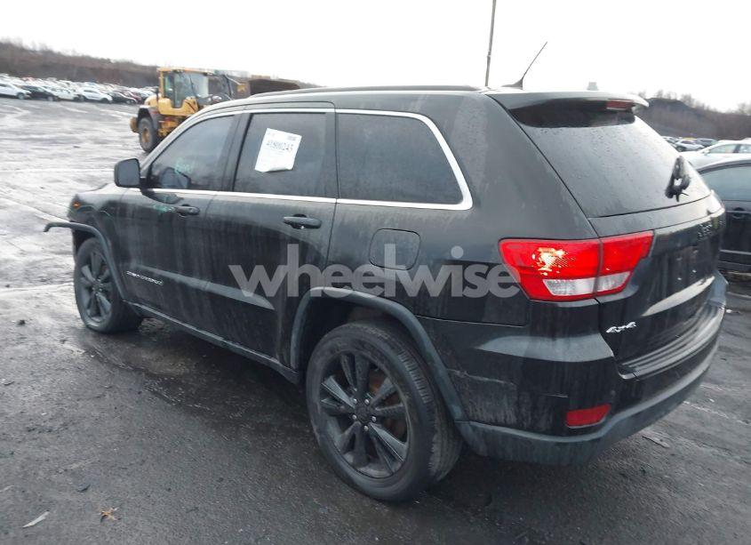 Photo 3 of 2012 Jeep Grand CHEROKEE LAREDO (VIN 1C4RJFAG9CC352984)