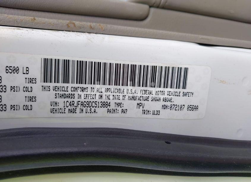 Photo 9 of 2013 Jeep Grand CHEROKEE LAREDO (VIN 1C4RJFAG9DC513884)