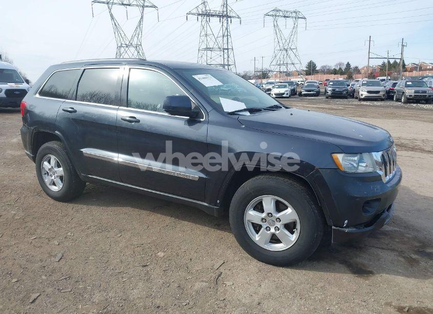 2013 Jeep Grand CHEROKEE LAREDO (VIN 1C4RJFAG9DC533021) main photo