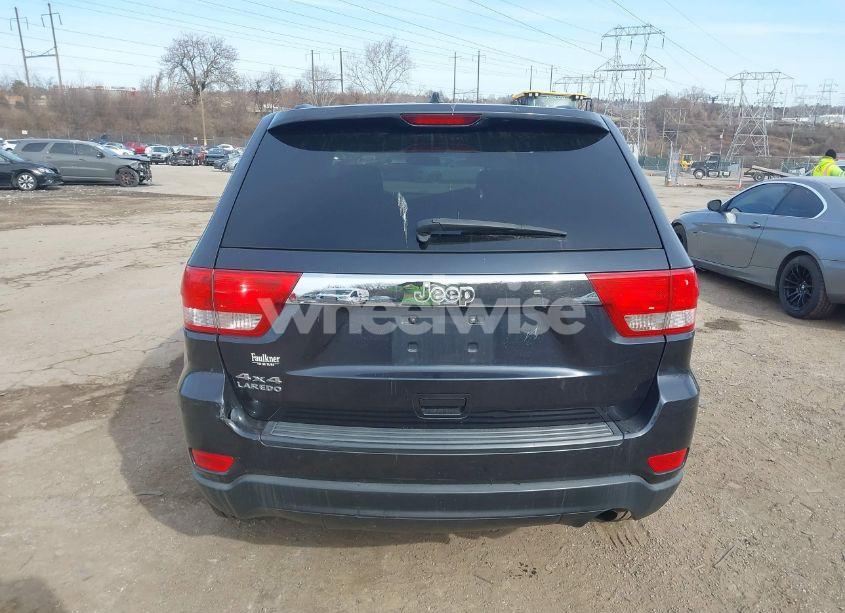 Photo 16 of 2013 Jeep Grand CHEROKEE LAREDO (VIN 1C4RJFAG9DC533021)