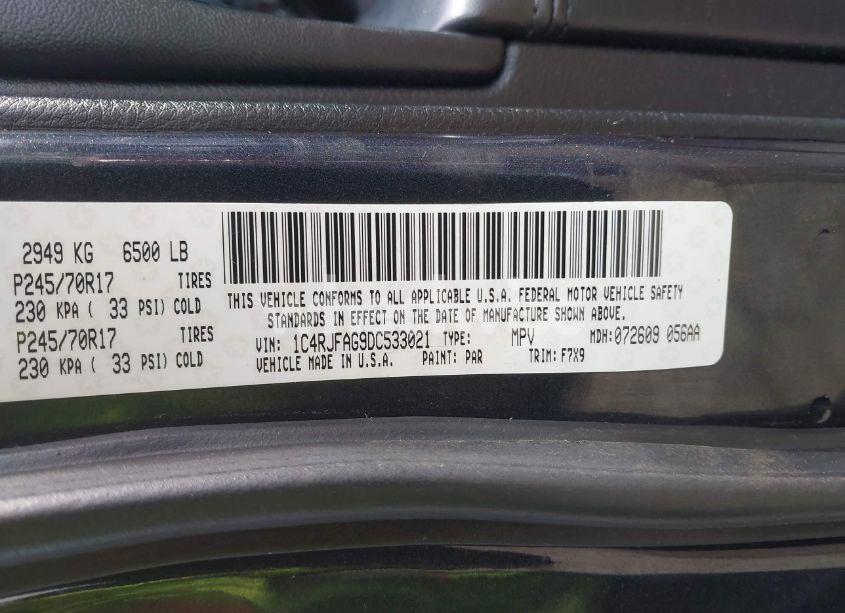 Photo 9 of 2013 Jeep Grand CHEROKEE LAREDO (VIN 1C4RJFAG9DC533021)