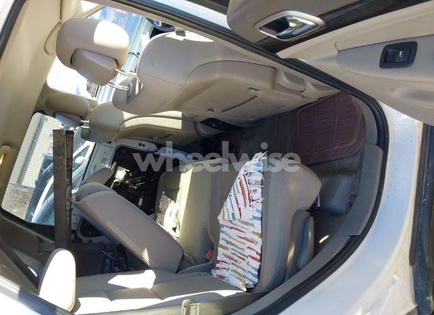 Photo 8 of 2013 Jeep Grand CHEROKEE LAREDO (VIN 1C4RJFAG9DC536257)